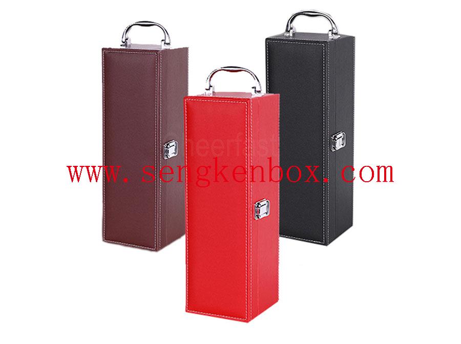 Leather Box With 4pcs Wine Accessory