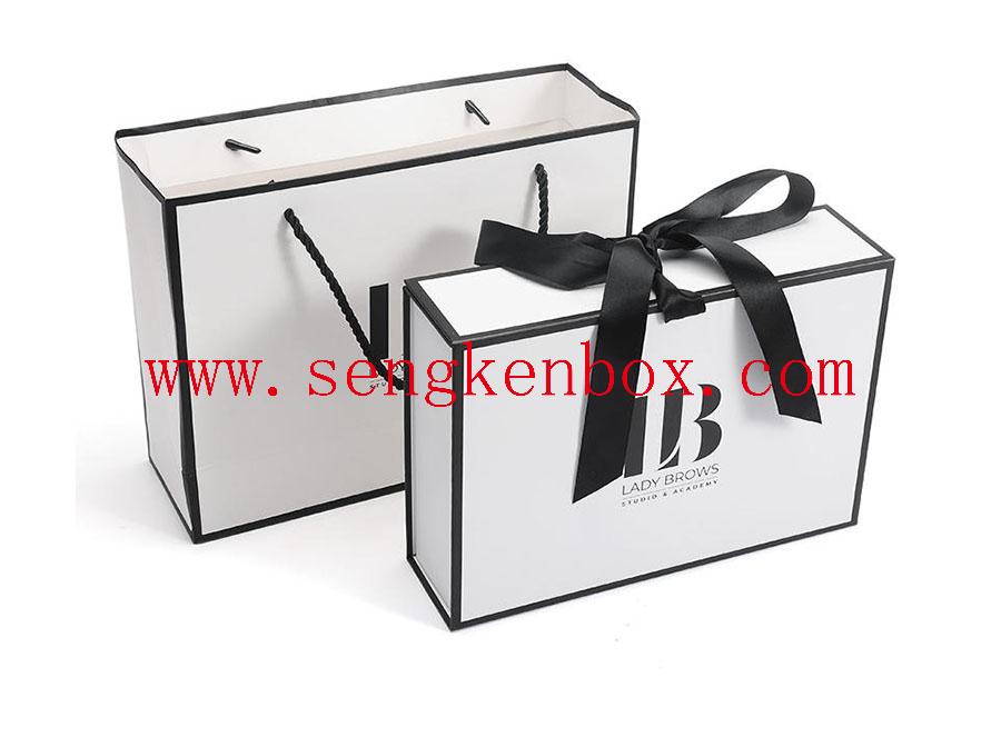 Paper Gift Box With Magnetic Close
