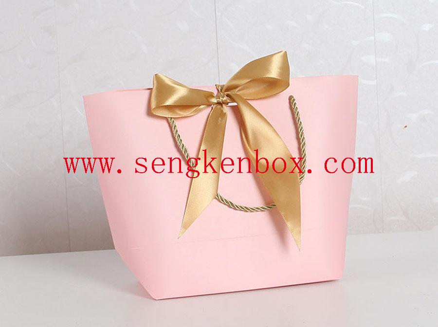 Retail Clothing Gift Paper Bag