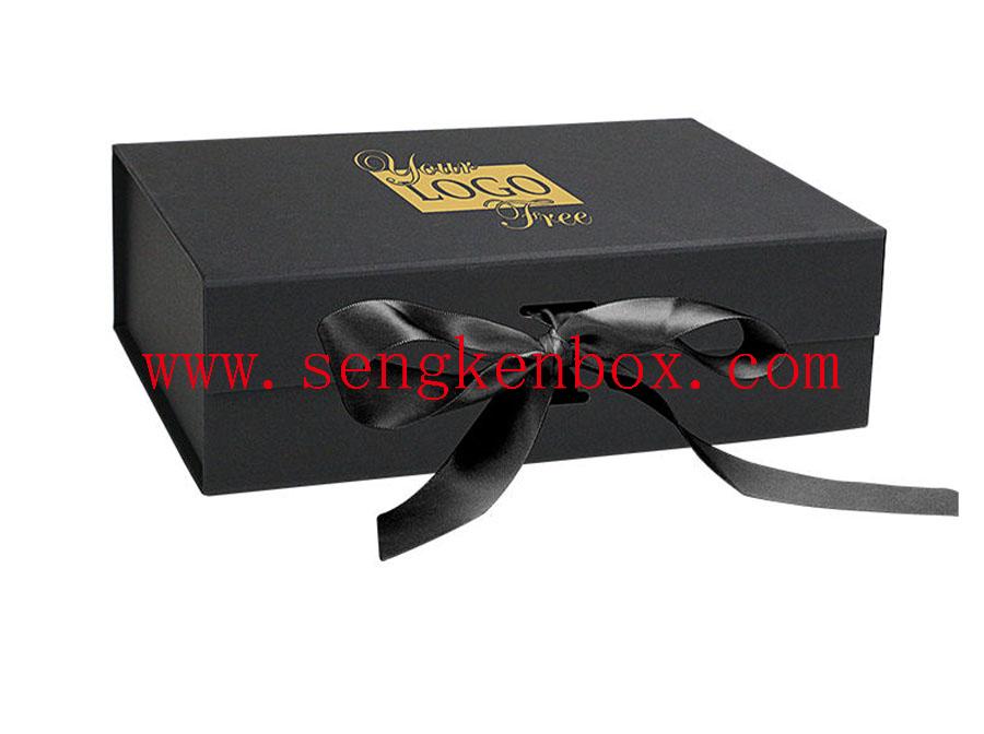 Magnetic Closure Paper Packing Case