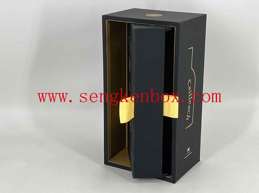 Black Lined Packaging Box