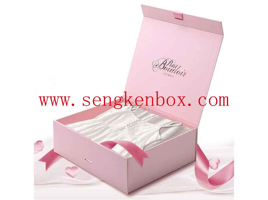 Paper Box With Ribbon Closure