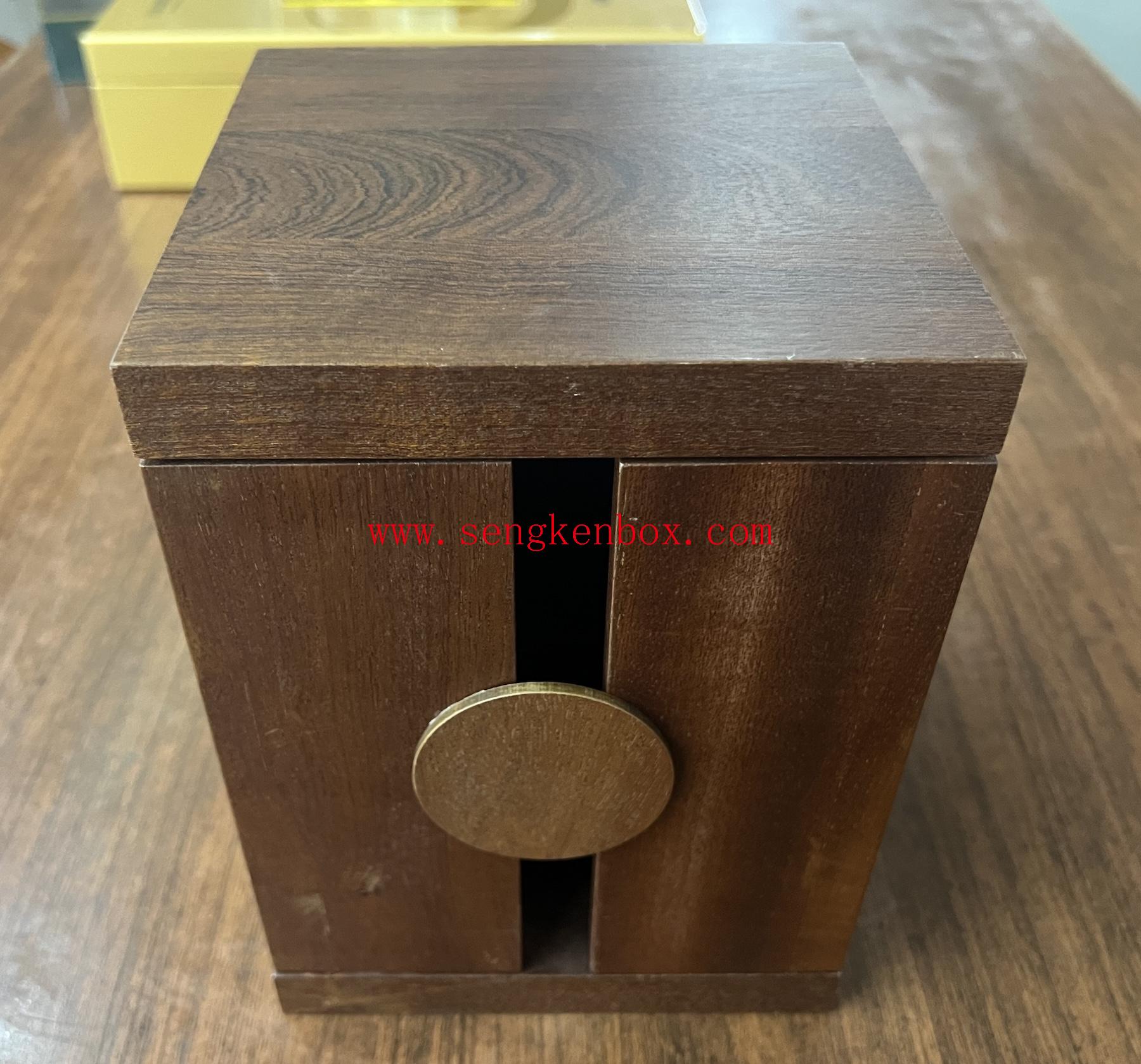 Double Door Wood Display Box