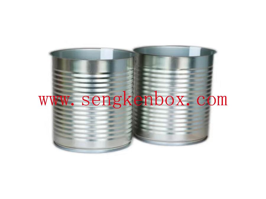 Tin cans for tomatos