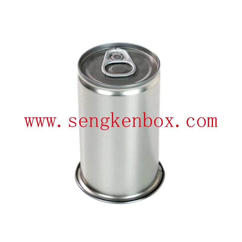 Empty metal tin can