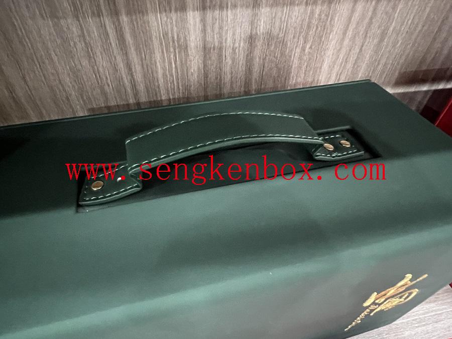 leather whit jewellery box