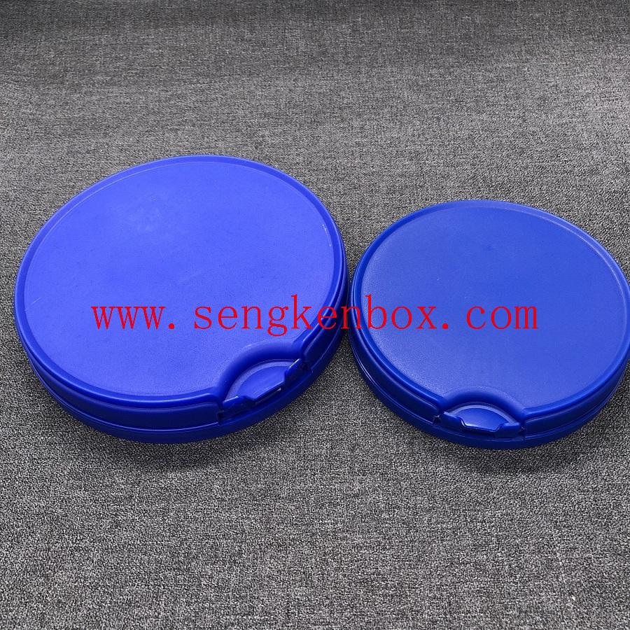 cosmetic plastic tube for cosmetics with screw cap